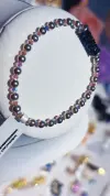 The silver bead string combined with fragrant beads and amethyst bracelet exudes an elegant fragrance Item Picture